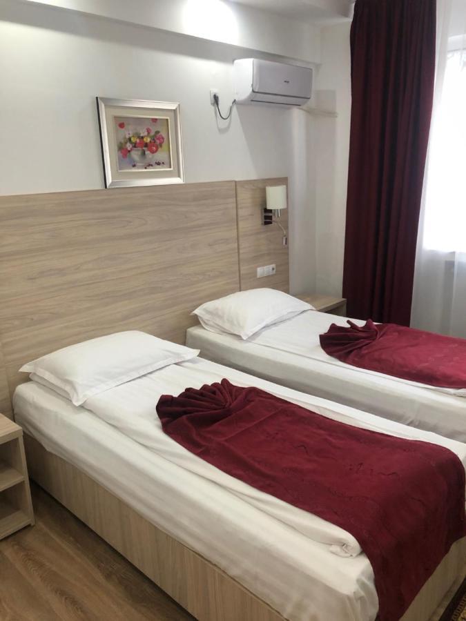 Hotel Bulevard Prestige Slatina  Dış mekan fotoğraf